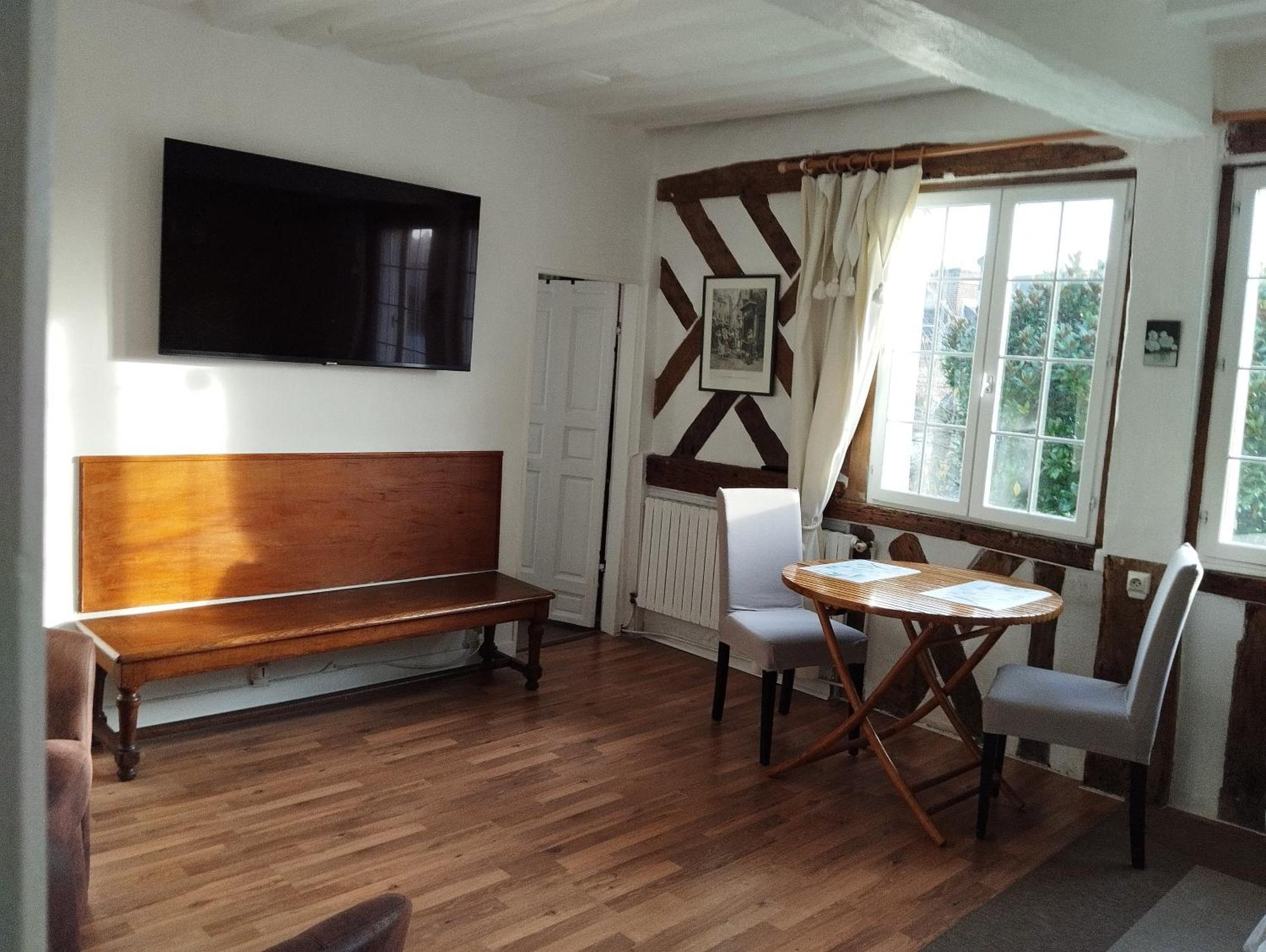 Apartment La Petite Chapelle Honfleur