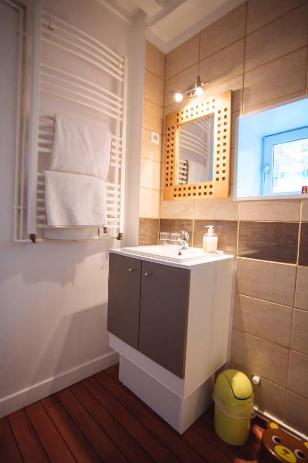 La Petite Chapelle Apartment *