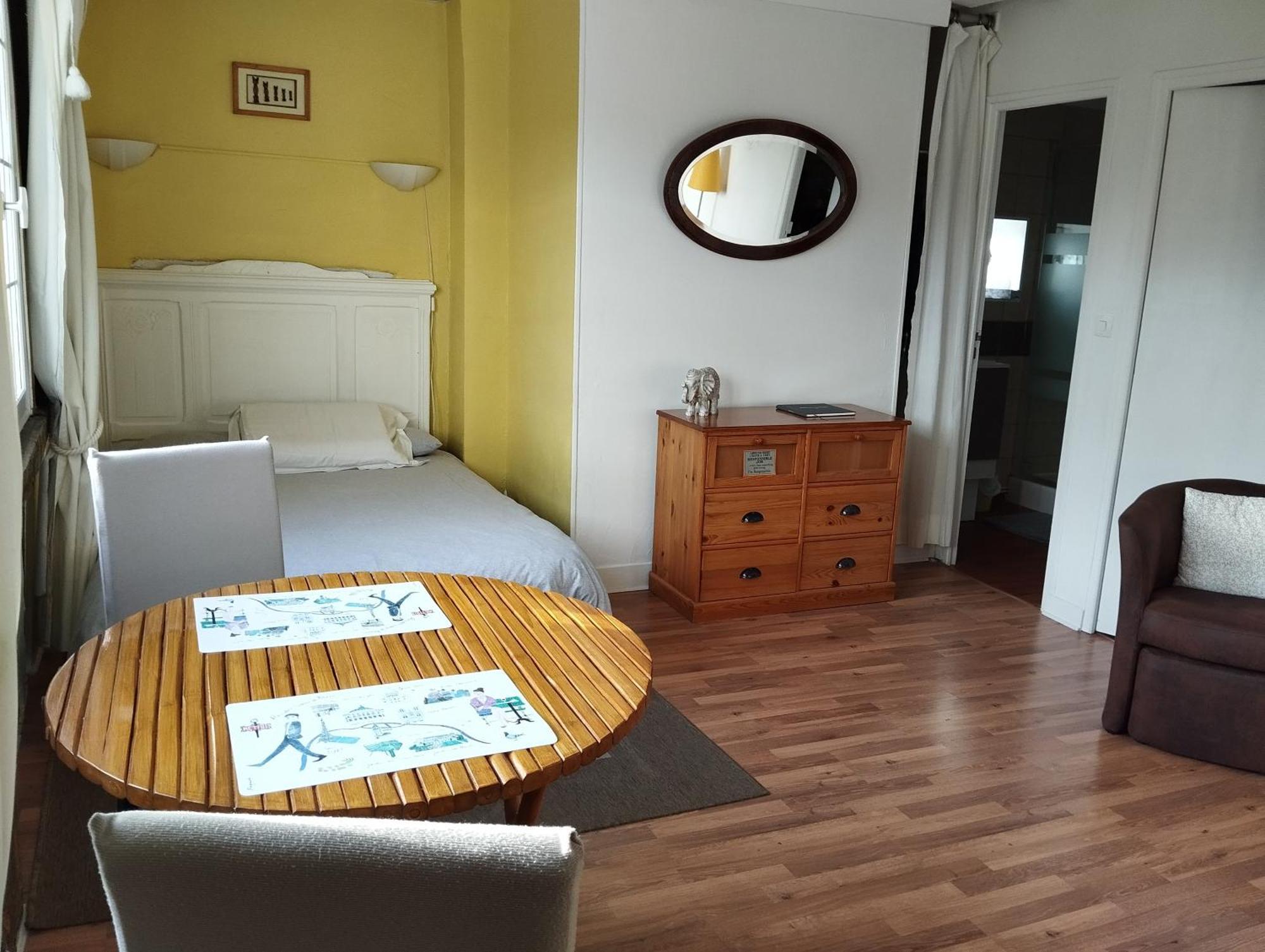 La Petite Chapelle Apartment Honfleur